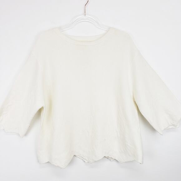 J.O.A Los Angeles Cream 3/4 Sleeve Light‎ Knit Top Scalloped Hem Size Medium - Picture 7 of 11